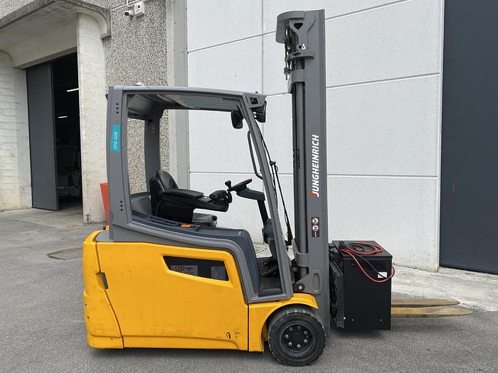 Usato 2014 TOYOTA 8FBMT35