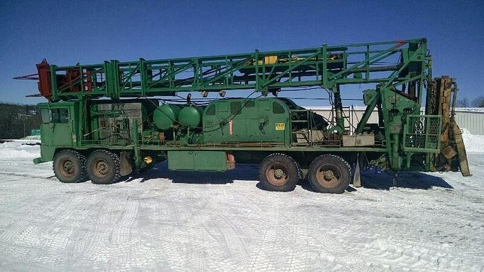 Used 2001 Watson Hopper GXXTA2009 Service Rig