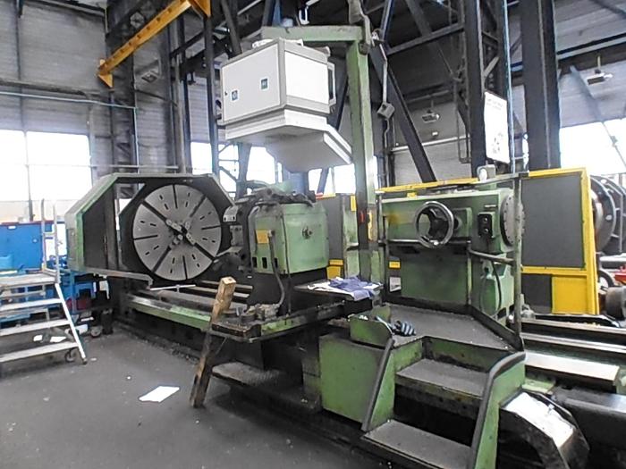 TORNIO PARALLELO A TRE GUIDE DAINICHI M 152 CNC