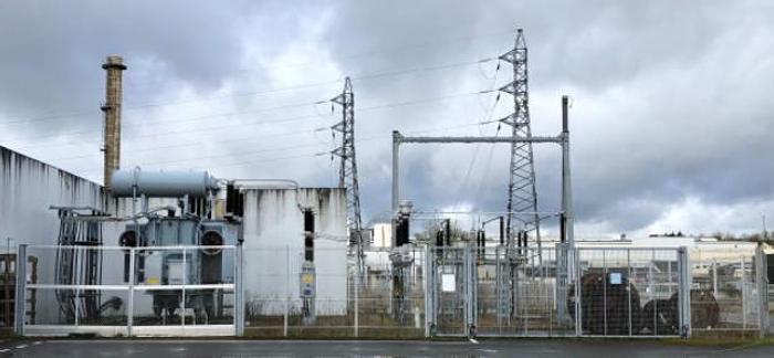 Used Siemens SGT 400 DLE, 12 MW Generator drive package for sale