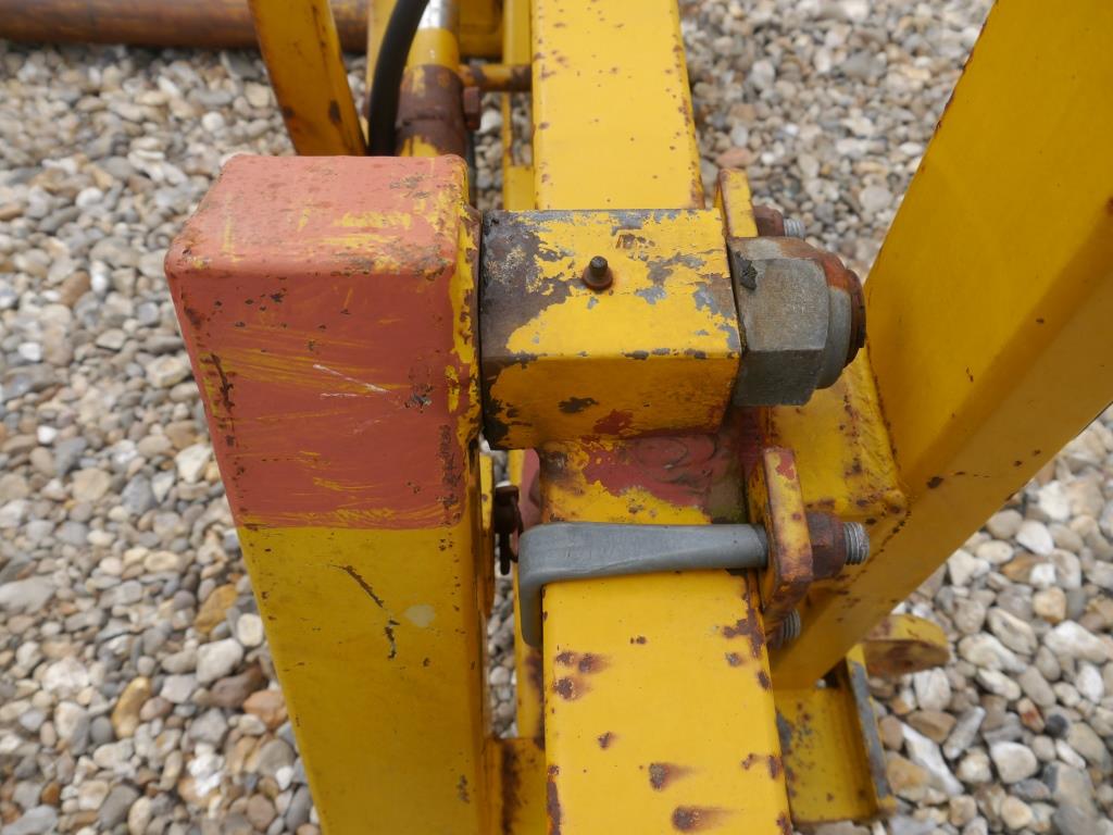 Used Grays Bale Squeeze