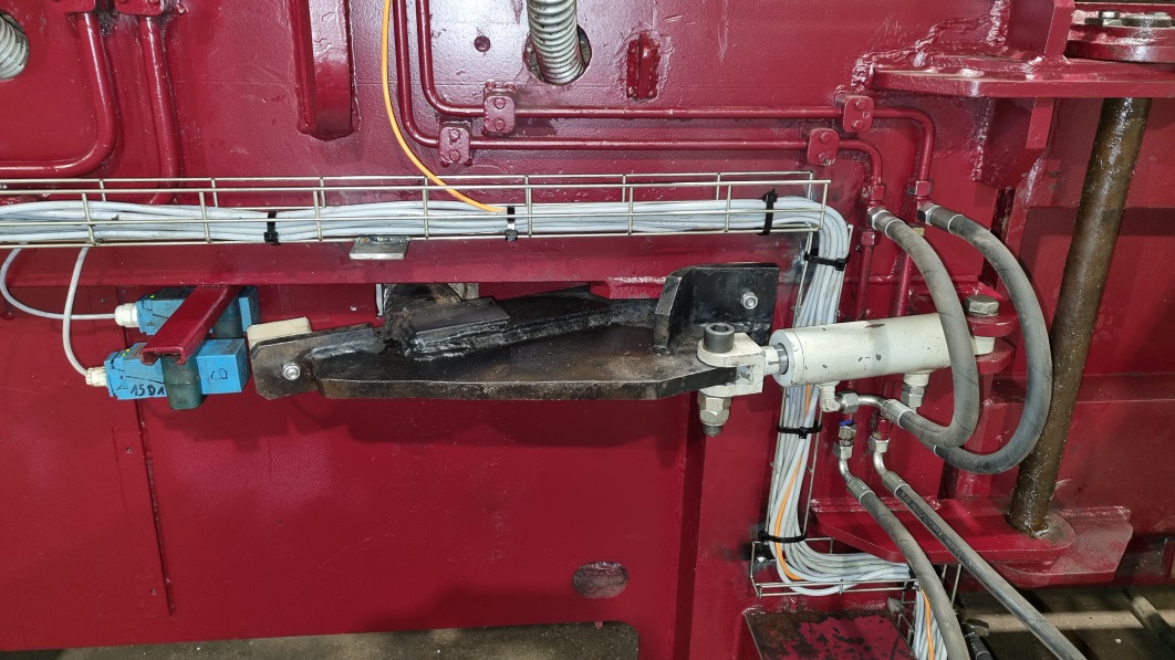 Refurbished Ballenpresse Avermann, Typ AVOS 1410M, Presskraft 70 t