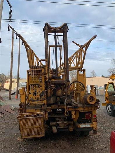 Used 1989 Mobile B61 Drill Rig