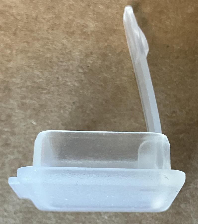 Medtronic Newport HT70 USB cover assembly