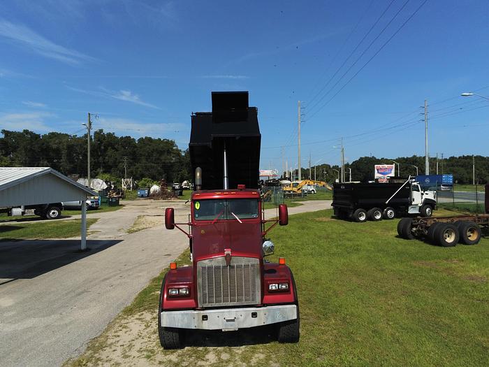 Used 2009 Kenworth W900