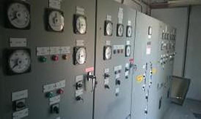 Used 1 MW 2011 Used Caterpillar 3512 Diesel Generator