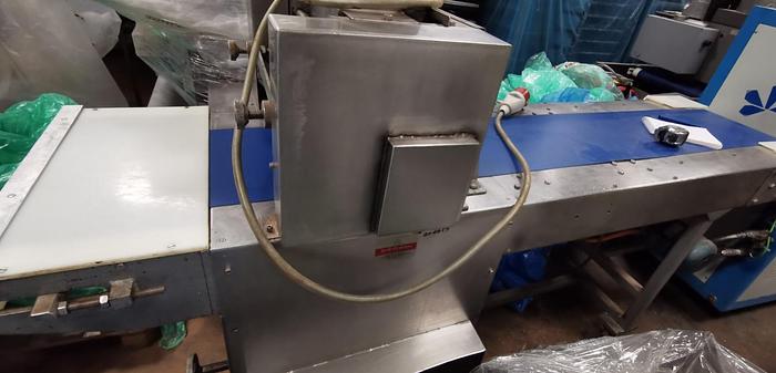Used BELL PERKINS SMALL LAYERER