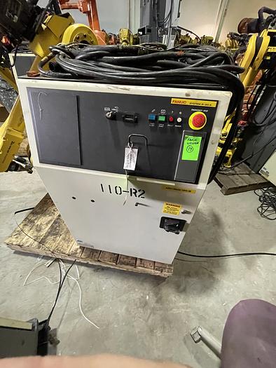 Used FANUC ARCMATE 120iB/10L MIG WELDING ROBOT WIRE FEEDER, TORCH, LINCOLN POWER WAVE 455M