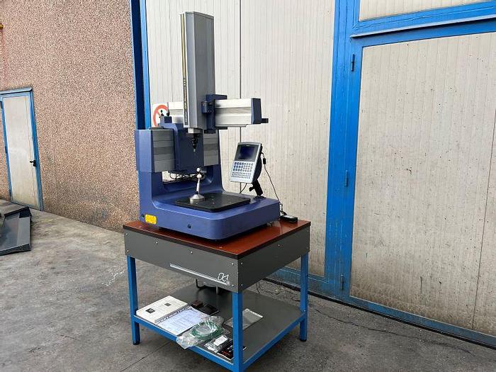Usato MACCHINA DI MISURA 3D MITUTOYO QM MEASURE 333