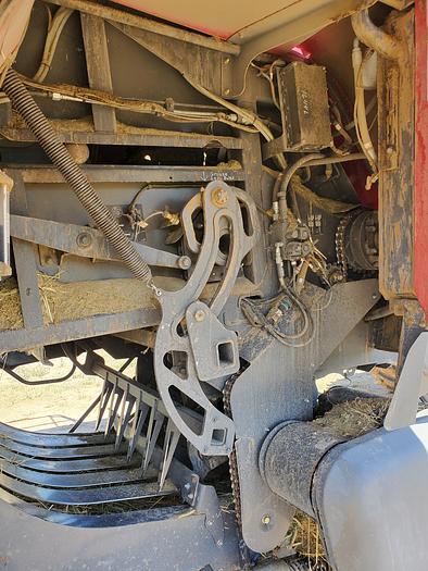 Used 2012 Massey Ferguson 2190 Baler w/ Accumulator