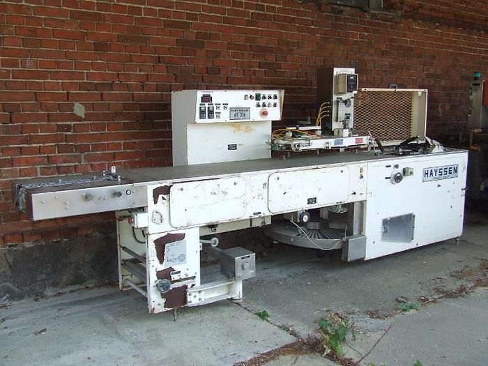 Used Packing machine with gasification flowpack "HAYSSEN"