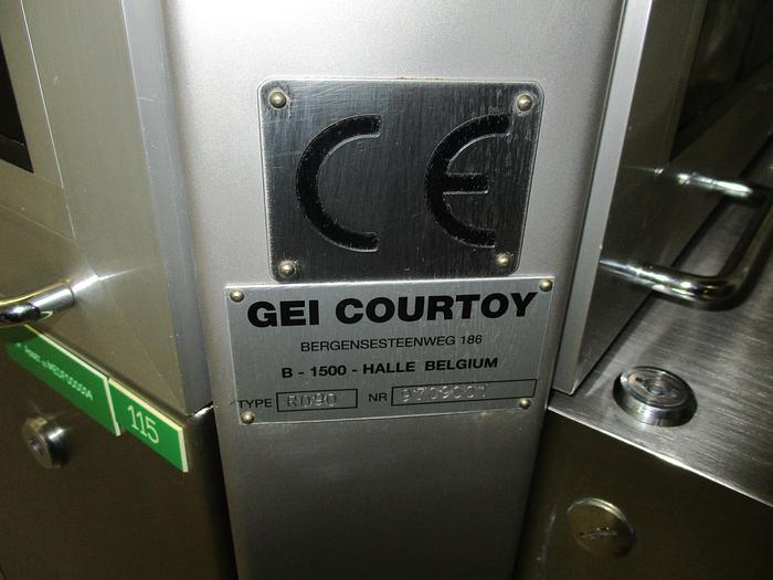 Used 1997 COURTOY R 090