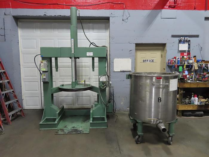 Used MYERS ENGINEERING HYDRAULIC RAM DISCHARGE PRESS