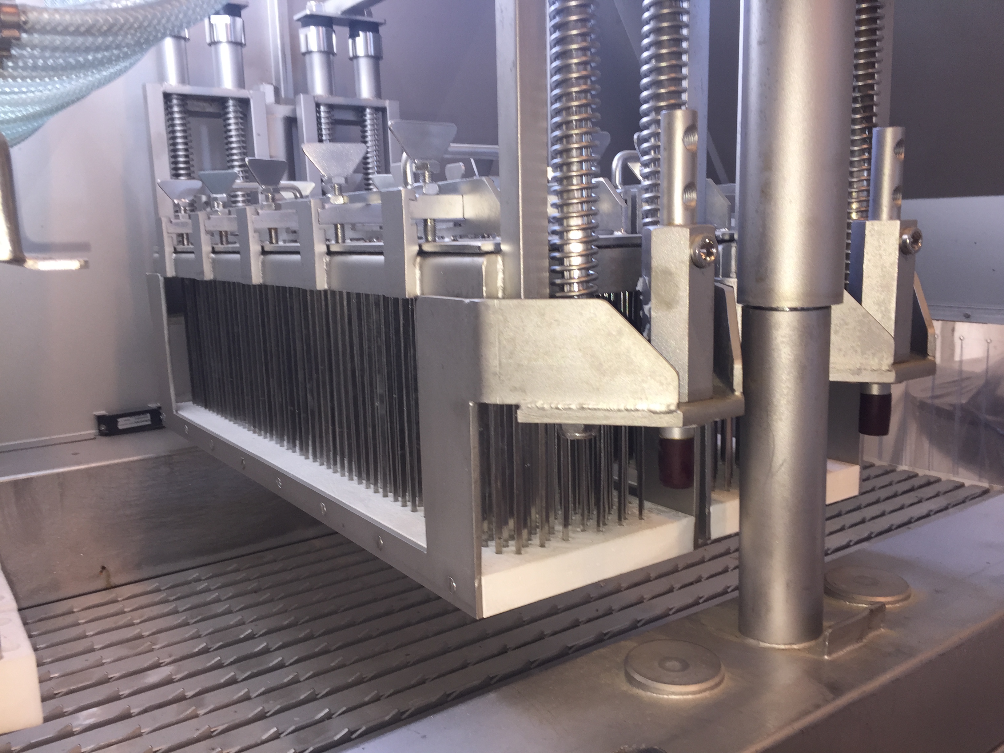 Used Fomaco FMG – 88 needles