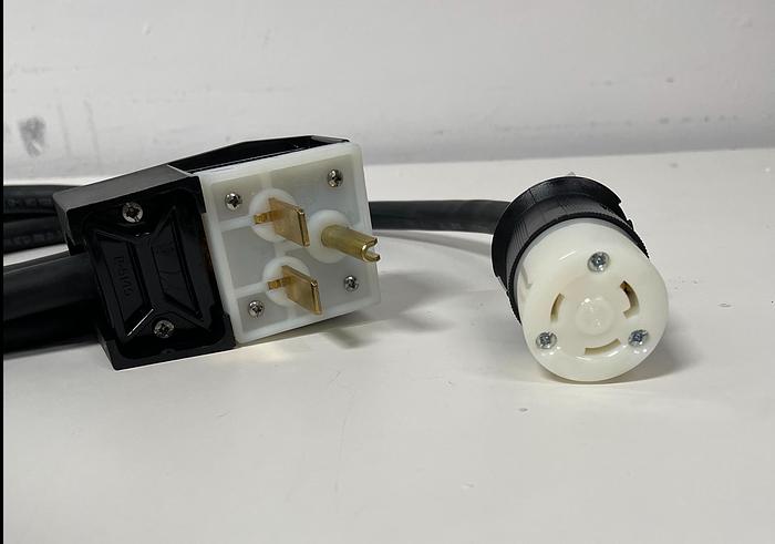 Hubbell HBL2523 250V 30 AMP Plug Connector and Outlet