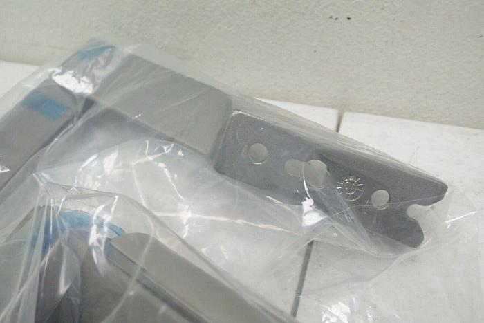 Used Sony X900F 55-inch Class Bravia 4K HDR Ultra HD Smart LED TV Stands