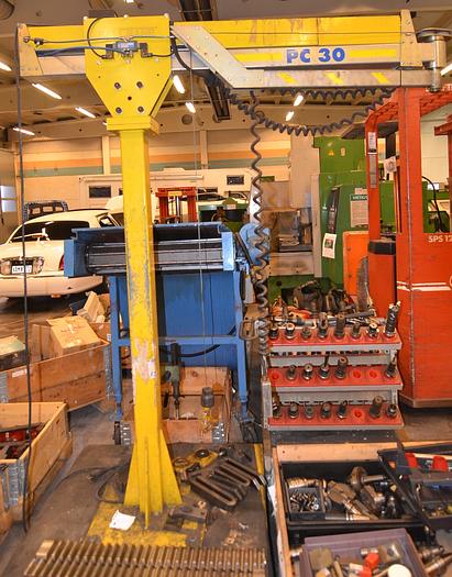 D34 - Balaman PC 30 - Crane