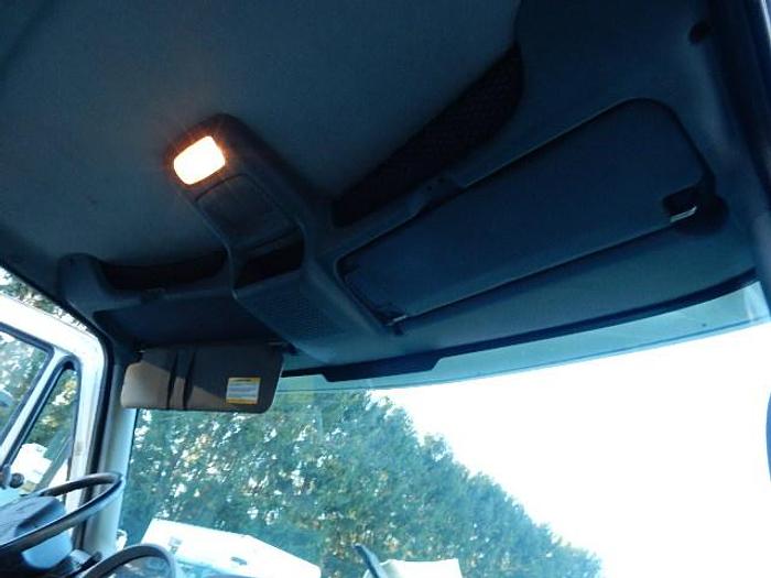 Used 2003 International 7600