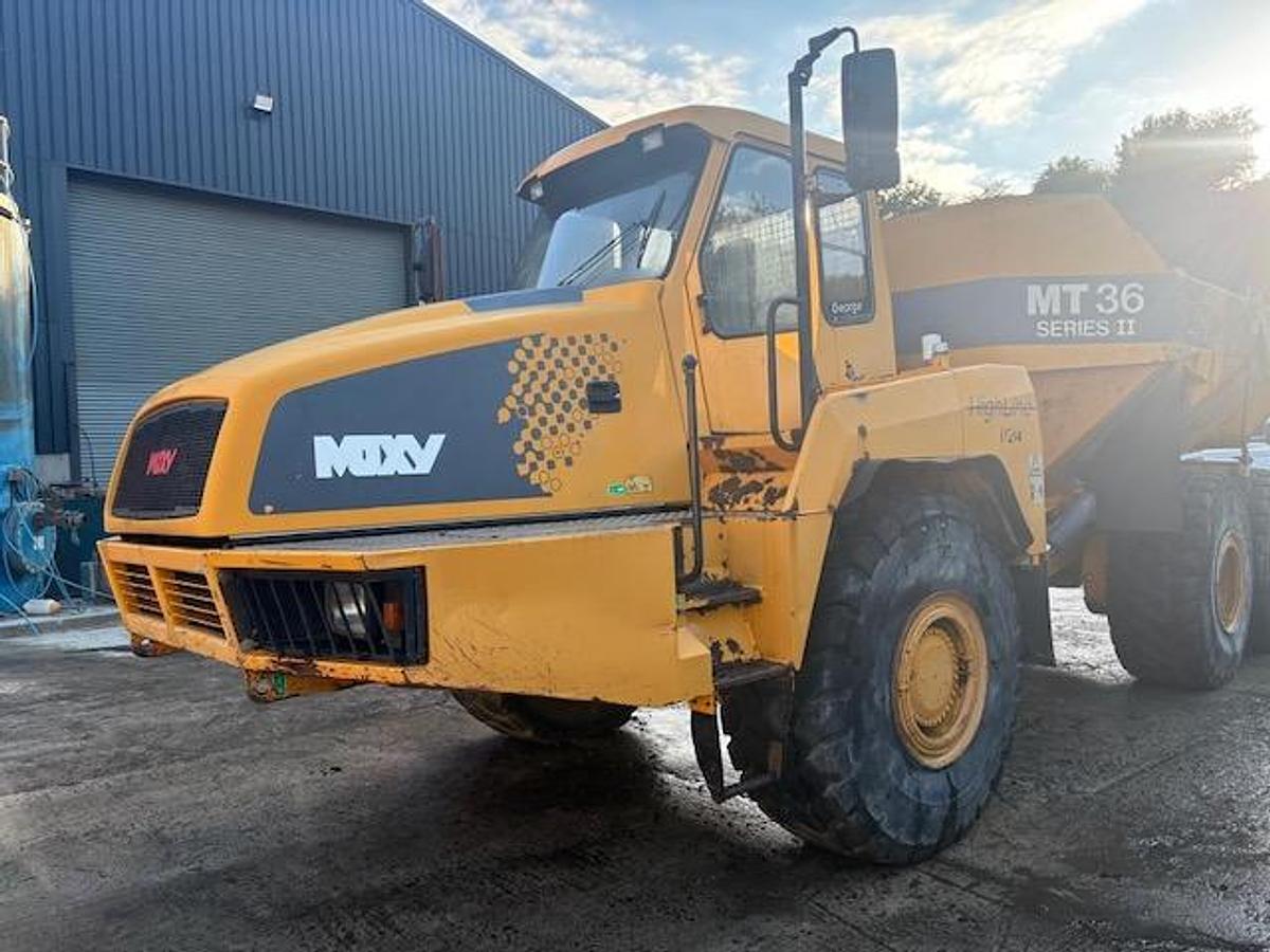Used 2007 Moxy MT36