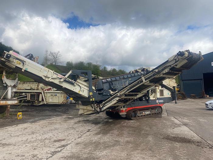 Used 2017 TEREX TRS550
