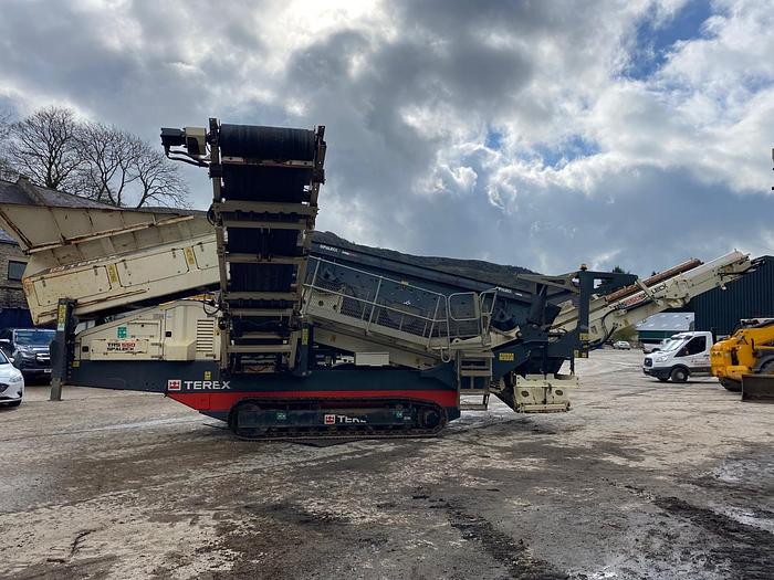 Used 2017 TEREX TRS550