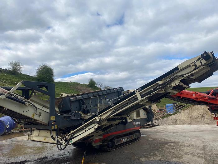 Used 2017 TEREX TRS550