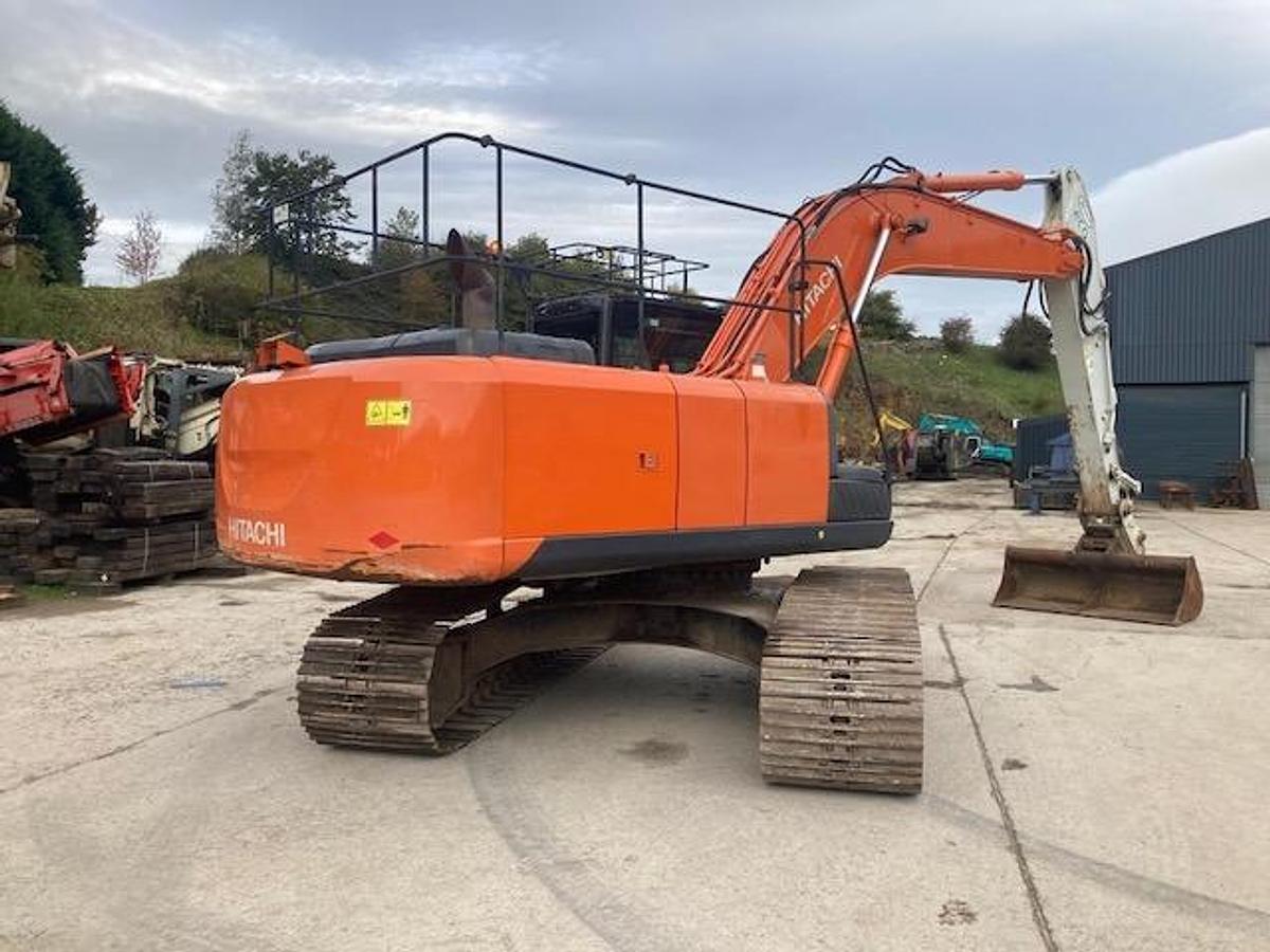 Used 2014 Hitachi ZX250LC