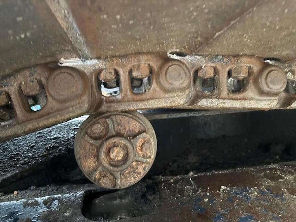 Used 2006 Hyundai  210-LC-3