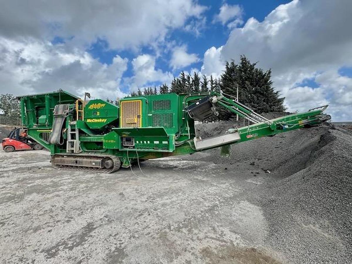 Used 2022 McCloskey J-40