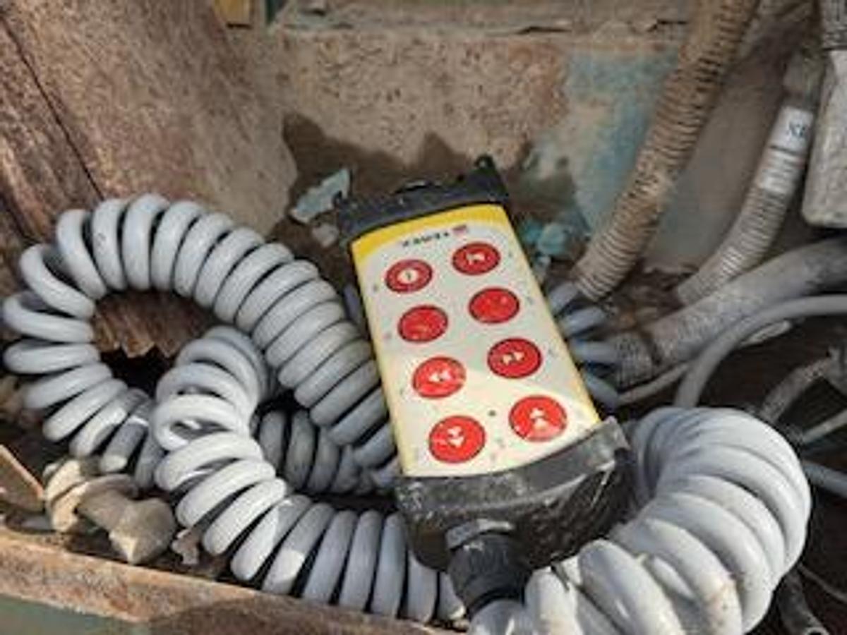 Used 2009 Powerscreen XR400S