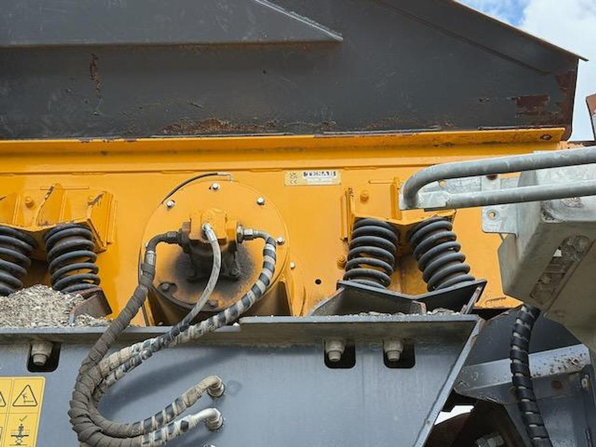 Used 2022 Tesab 800i