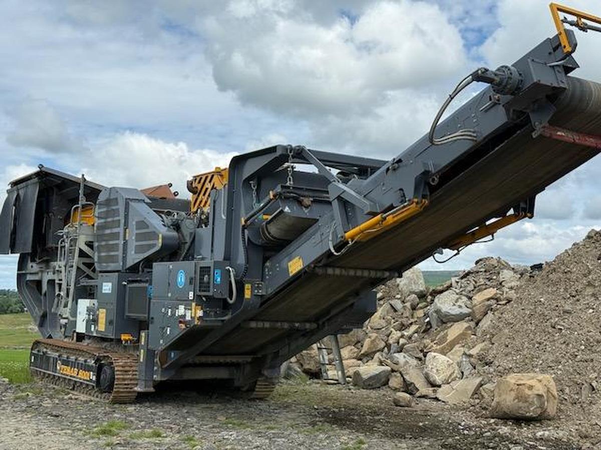 Used 2022 Tesab 800i