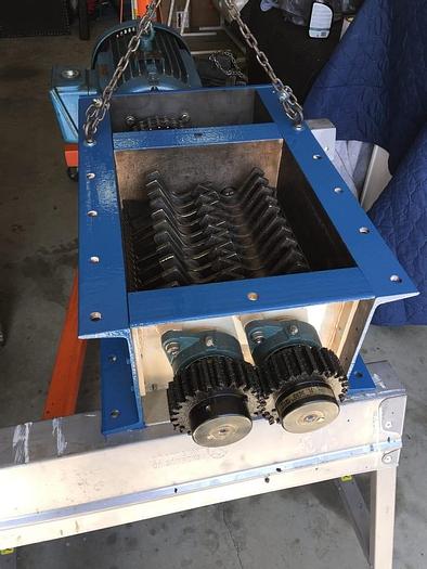 Used 13 IN. X 15 IN. PRATER FLAKE BREAKER – 7.5 HP (#9068)