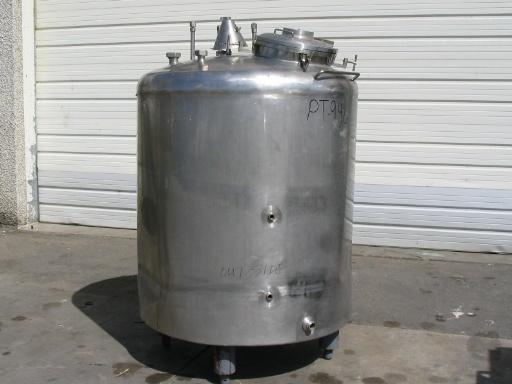 Used 300 GALLON PROCESSOR TANK