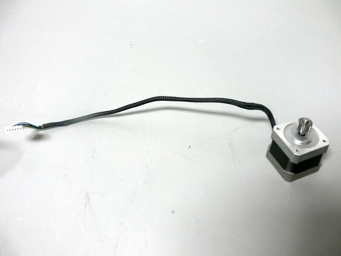 Used Lot of 2 - Oriental Motor Co Vexta PK244-01A 2-Phase Stepping Motor 1.2A  3.3OHM