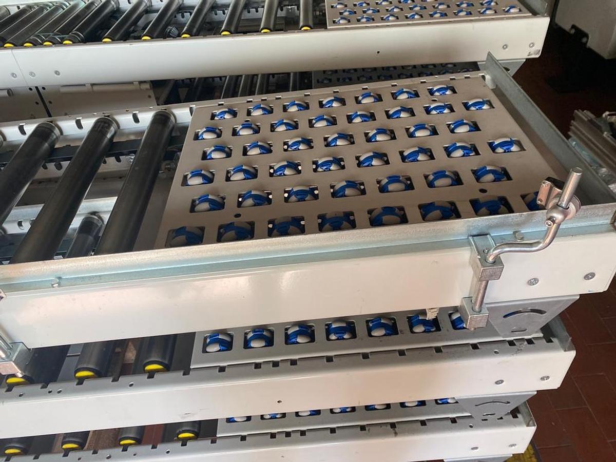 Used Rollenbahn, Arbeitstisch, Fördertechnik mit Antrieb/AMI Fördertechnik