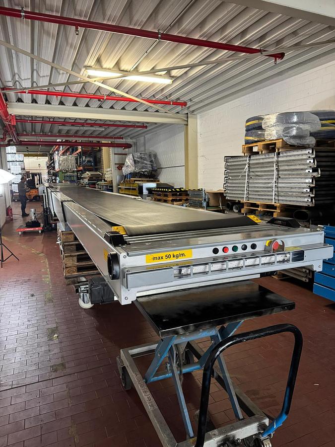 Used 2017 Caljan Teleskopförderer/Teleskopgurtförderer/Gurtförderer -ca. 22,8 Meter (ausgefahren)