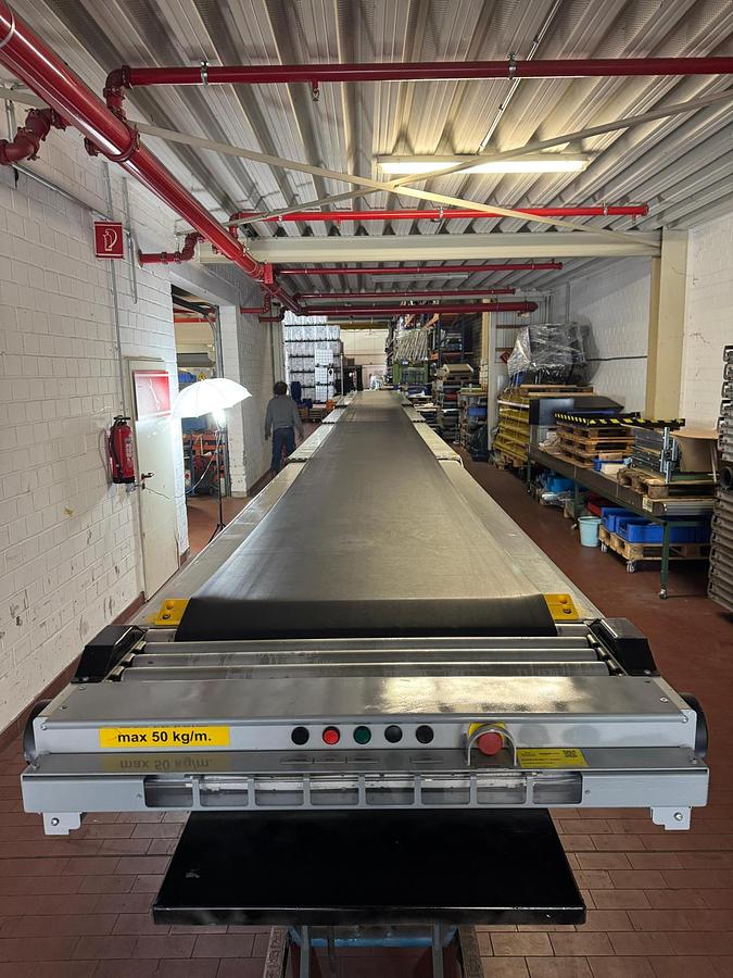 Used 2017 Caljan Teleskopförderer/Gurtbandförderer ca. 22,8 Meter (ausgefahren)