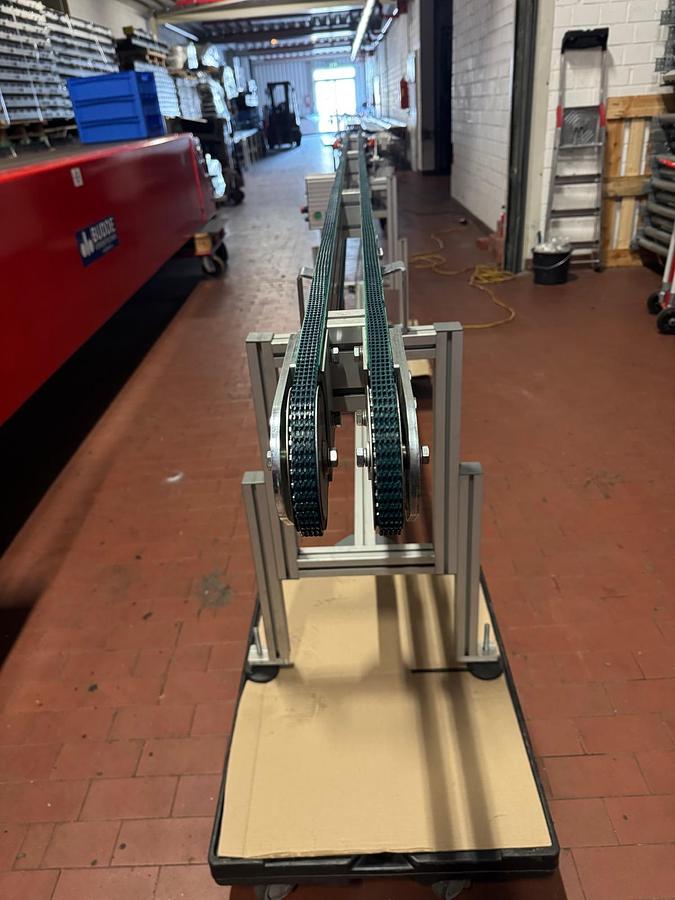 Used 2008 Deussen Gurtbandförderer, Förderband, Zweiriemenförderer