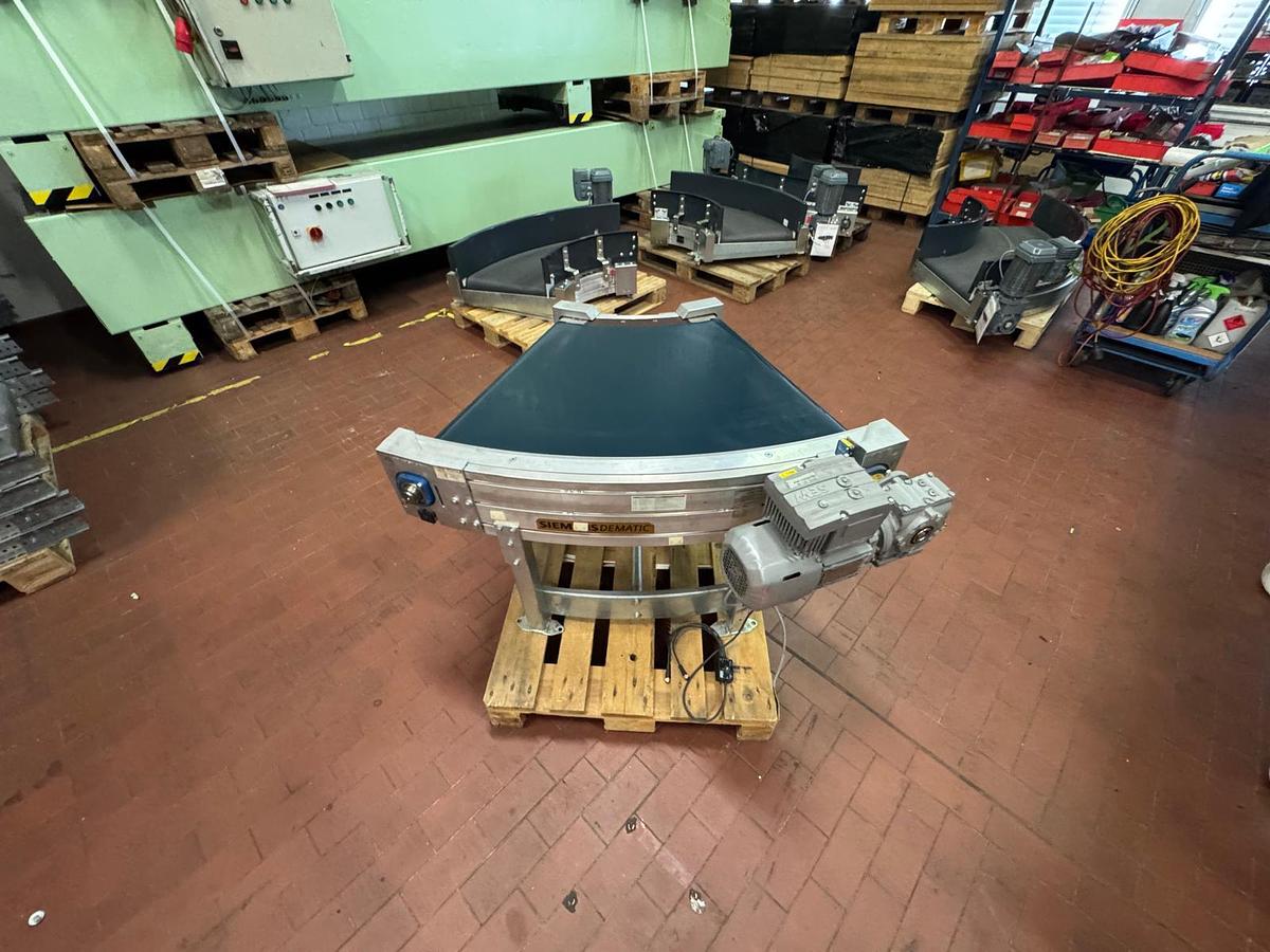 Used 2004 Transnorm Kurvengurtbandförderer 45 Grad mit Antrieb