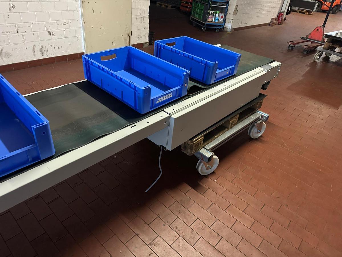 Used 2016 AMI Fördertechnik Gurtbandförderer, Förderband, Gurtband 9,77 m