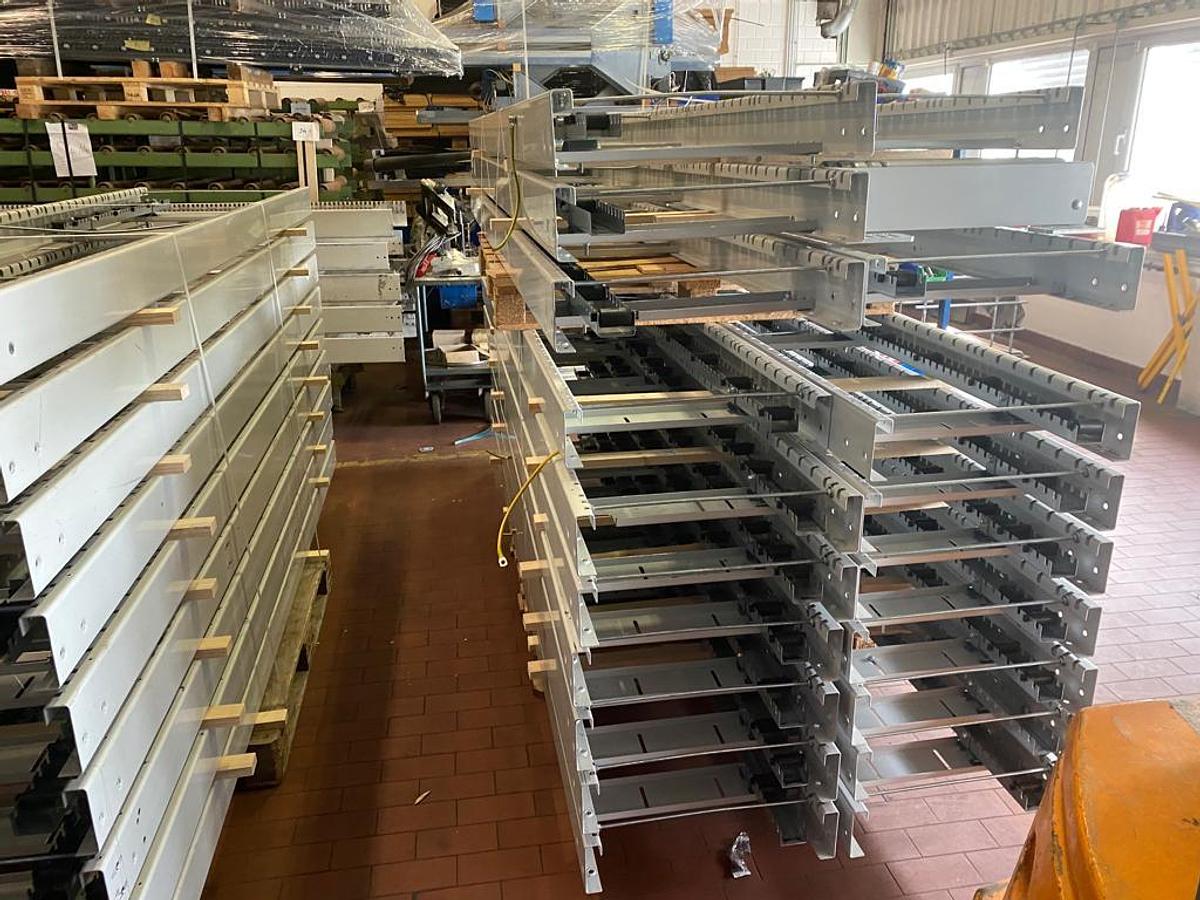 Used AMI Fördertechnik mit Flachriemen Antrieb Rollenbahn 
