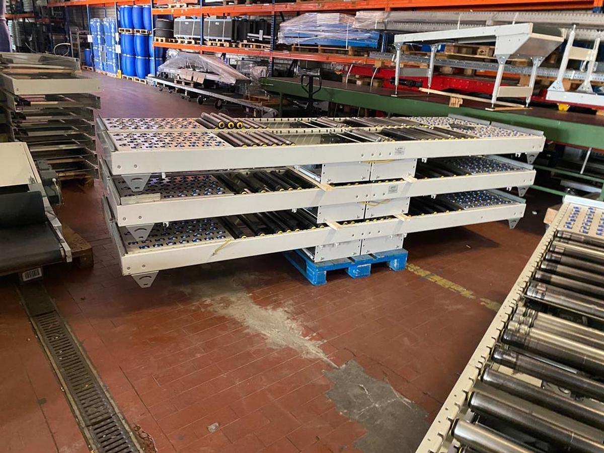 Used Rollenbahn, Arbeitstisch, Fördertechnik mit Antrieb/AMI Fördertechnik