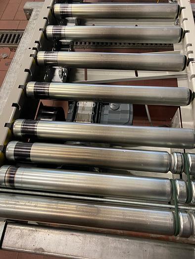 Gebraucht 2016 AMI Fördertechnik Rollenbahn/ Förderbahn/ Rollen mit Antrieb