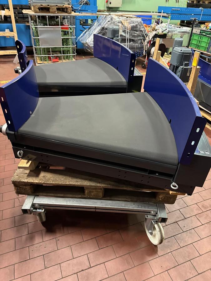 Used 2023 Vanderlande Gurtbandkurve/ Förderkurve 30 Grad -Neuwertig