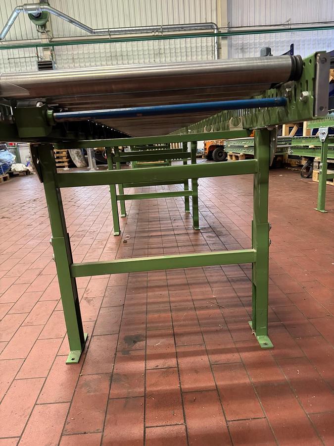 Used 2013  Rollenbahn/Rollen/Förderbahn mit Flachriemen Antrieb