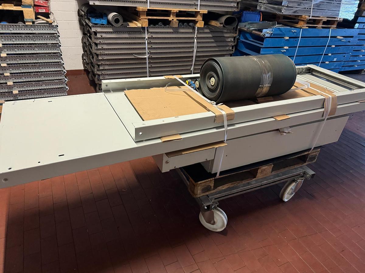 Used 2016 AMI Fördertechnik Gurtbandförderer, Förderband, Gurtband 9,77 m