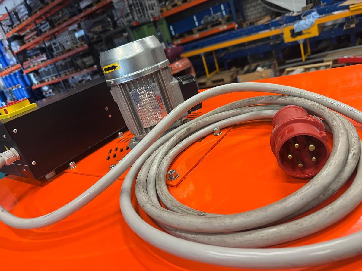 Used Sealpack Tunnel/Interdibipack Folien Verpackungssystem 