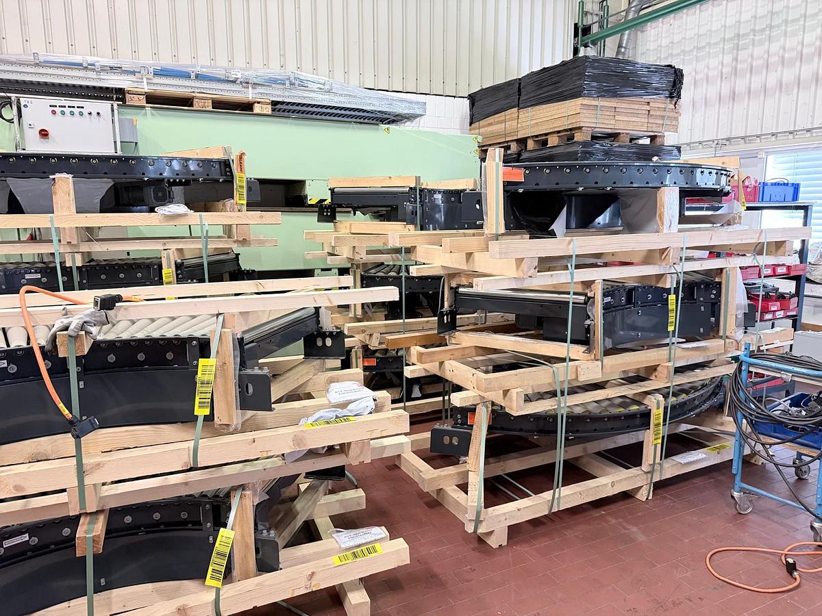 Used 2023 Vanderlande Kurve, Förderkurve, Rollenbahn, 70 Grad mit Antrieb