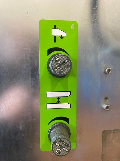 Gebraucht 2002 Canapa (Laeisz-Lueders) T-55 KLebstreifenmaschine/ Kartonverschließer